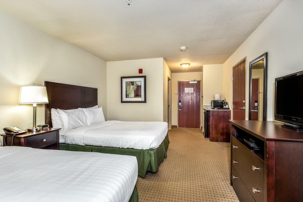 Cobblestone Inn & Suites - Vinton, Ia Luaran gambar